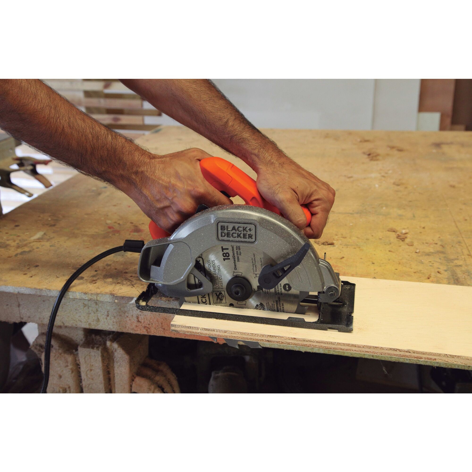 Black & decker online circular saw